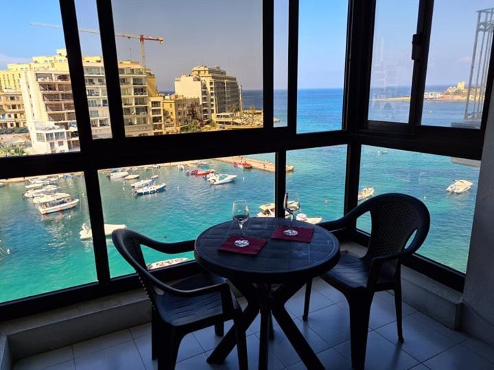 Spinola Bay Sea Front Apt 6 San Ġiljan Extérieur photo