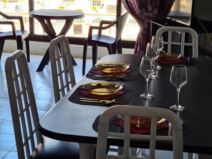 Spinola Bay Sea Front Apt 6 San Ġiljan Extérieur photo